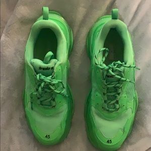 Balenciaga - Triple S Clear Sole Sneaker GREEN